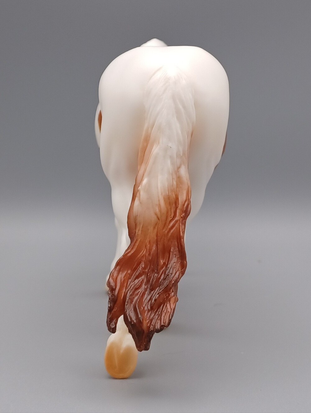 Breyer Pinto Maya - Picture 15 of 16